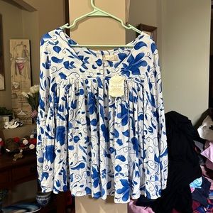 NWT Altar’d  State top